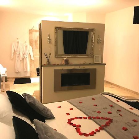 O2Suites Bernis Luaran gambar